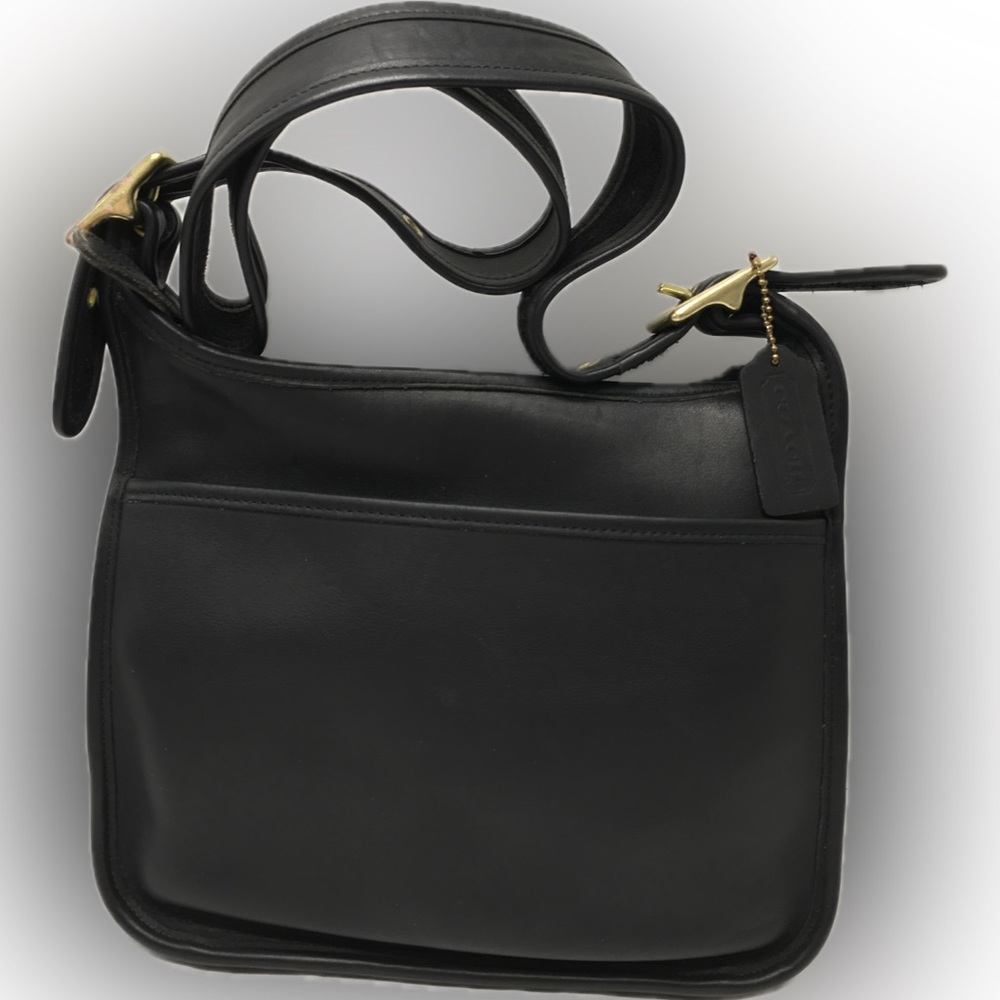 COACH Vintage Legacy Black Leather Crossbody Shoulder Handbag EUC